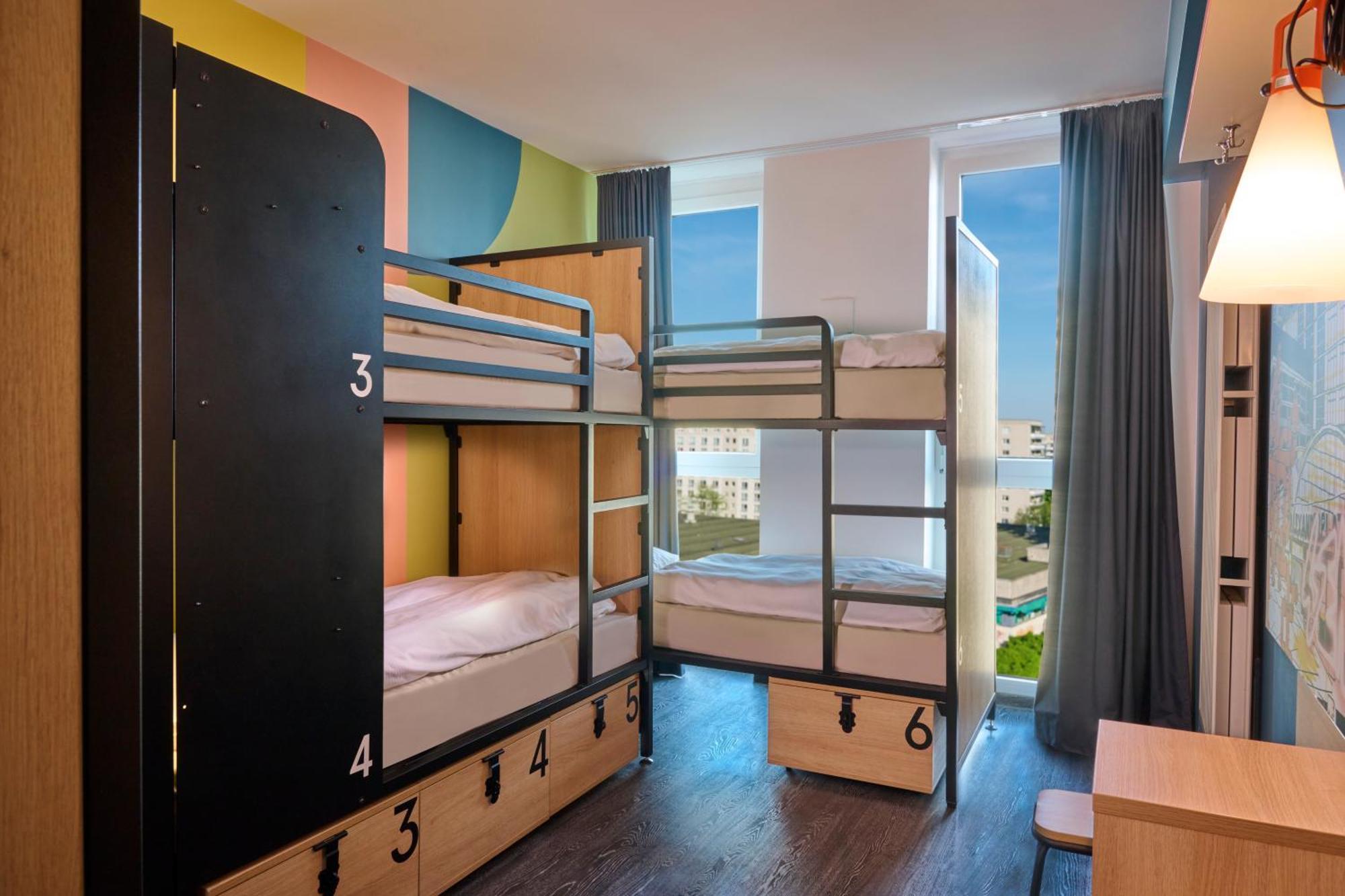 6-Bed Room Private Bathroom